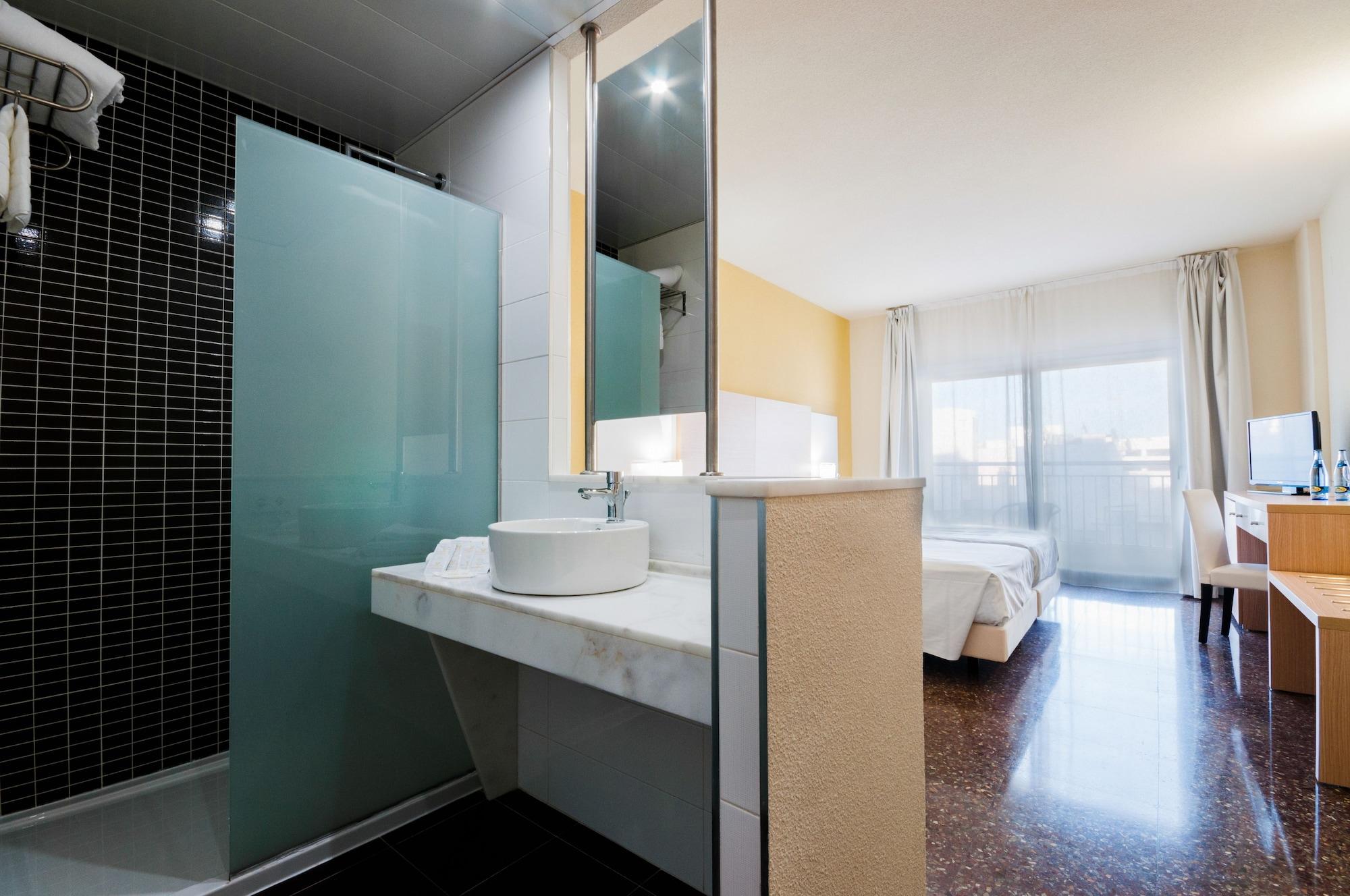 Hotel Fontana Plaza Torrevieja Bagian luar foto